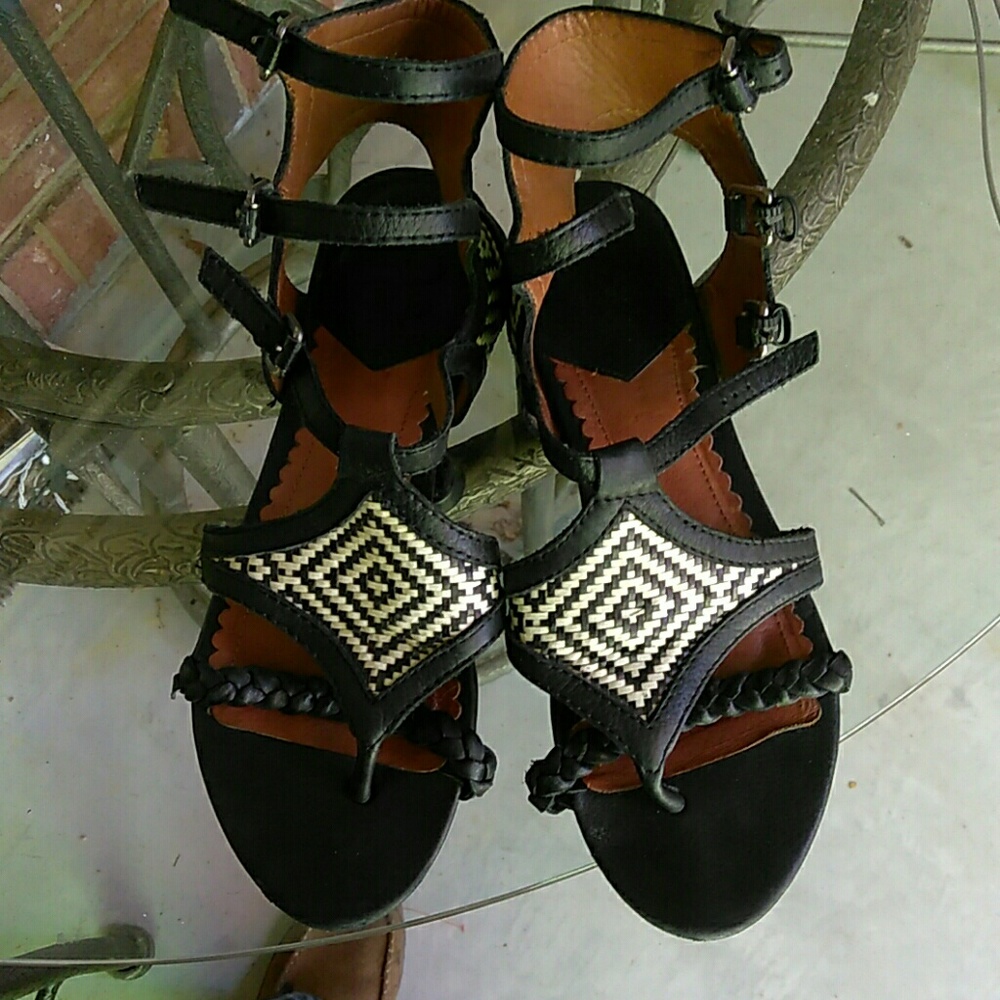 Lucky brand sandals